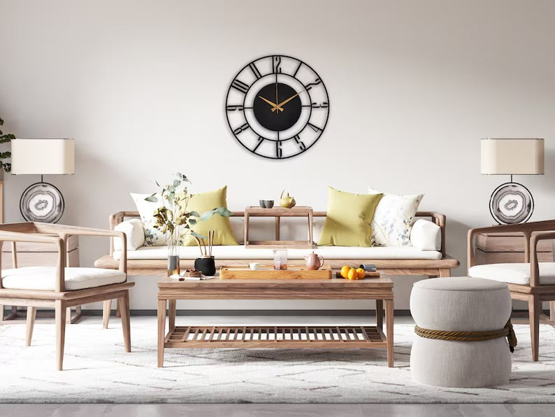 Minimalist Circular Numeric Modern Circular Black Metal Wall Clock